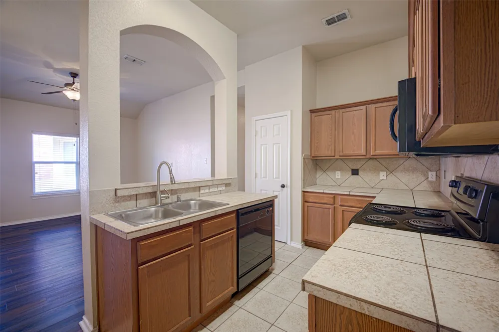 1314 Piedmont Drive Mansfield, TX 76063