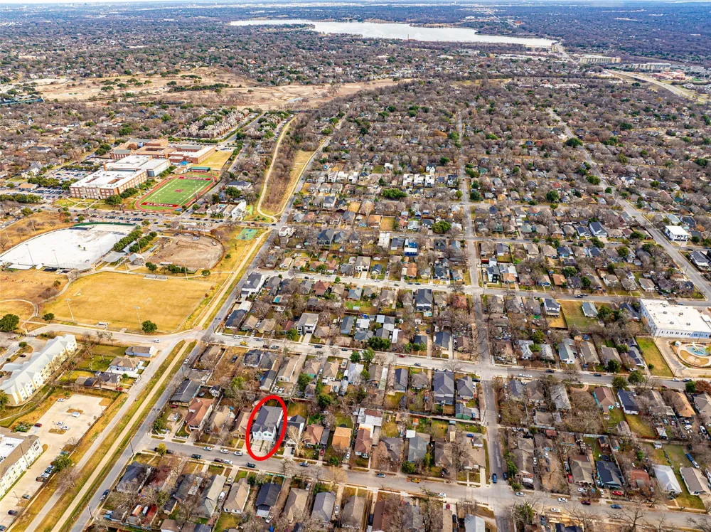 416 Grandview Avenue Dallas, TX 75223