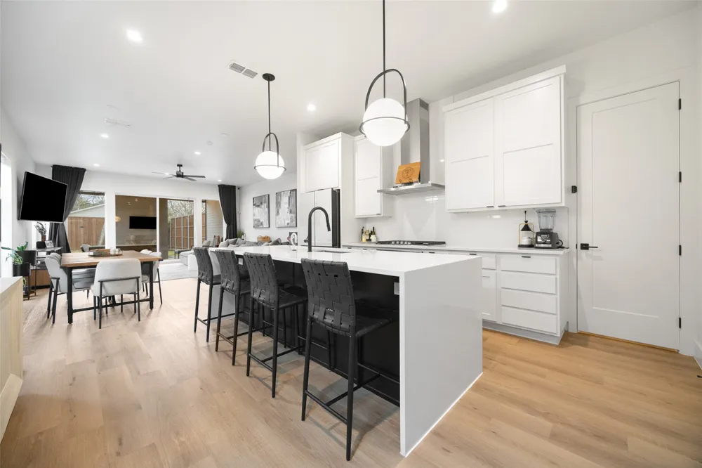 416 Grandview Avenue Dallas, TX 75223