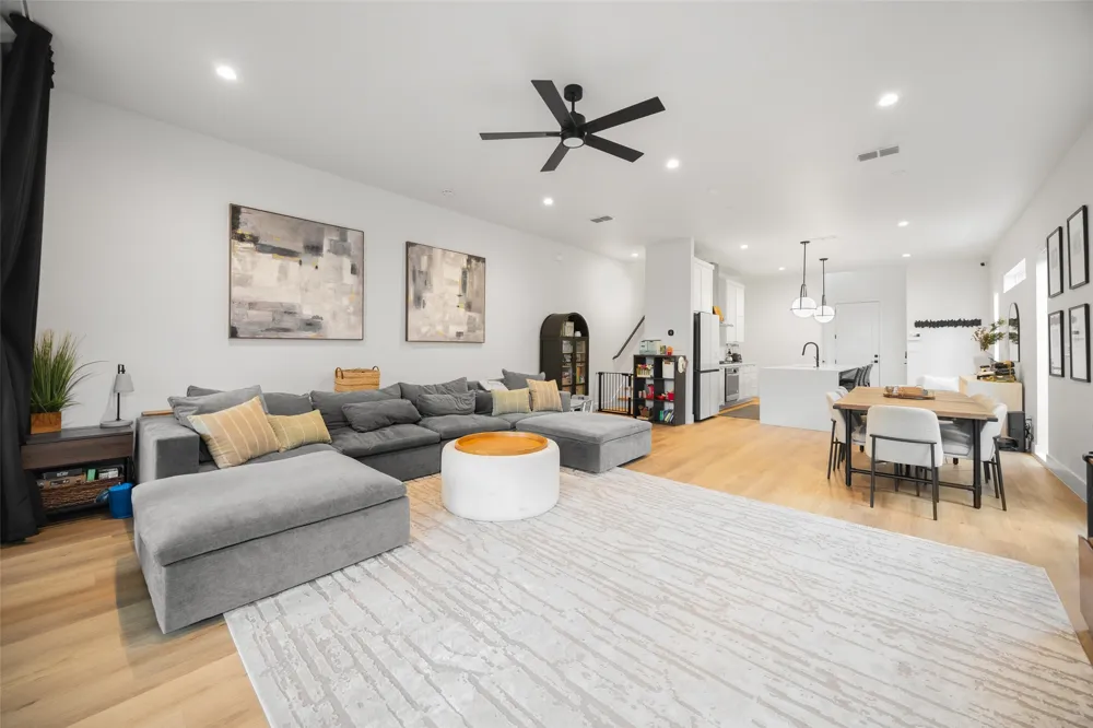 416 Grandview Avenue Dallas, TX 75223