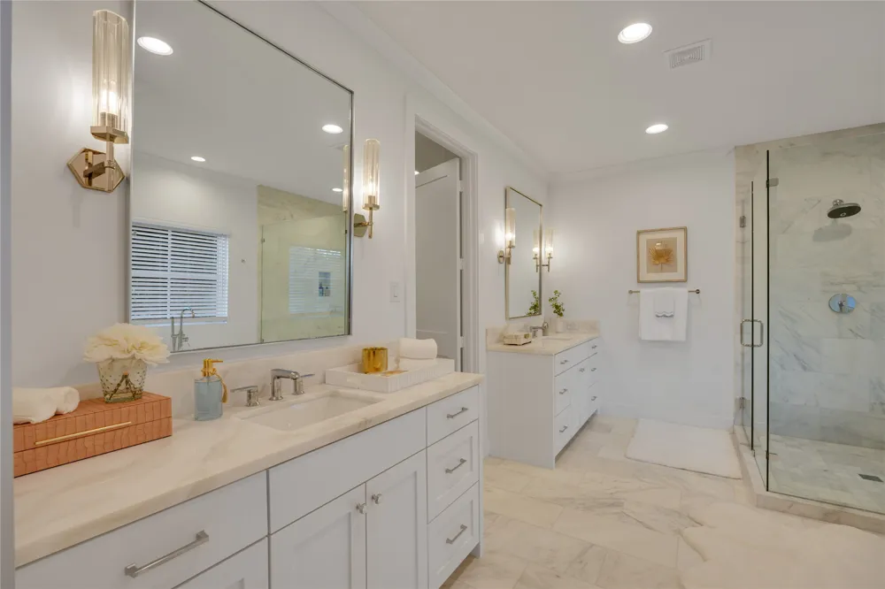 5552 Longview Street Dallas, TX 75206