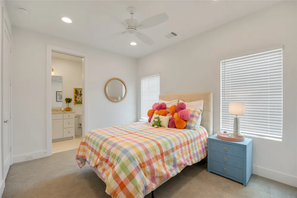5552 Longview Street Dallas, TX 75206
