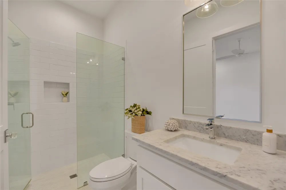 5552 Longview Street Dallas, TX 75206