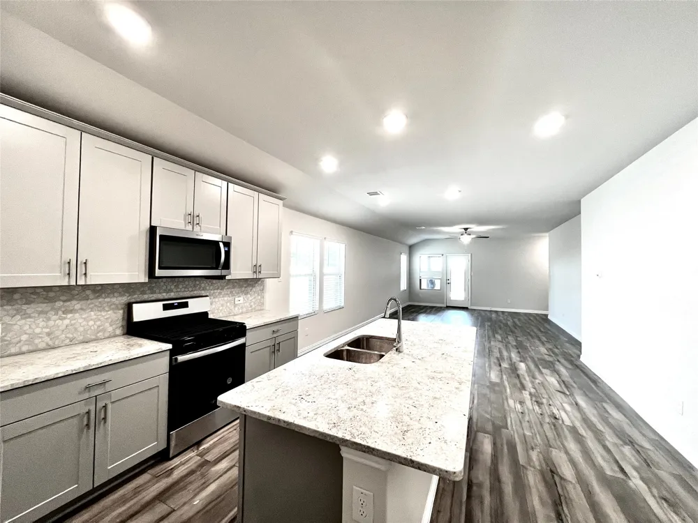 2343 Aspen Hill Drive Forney, TX 75126