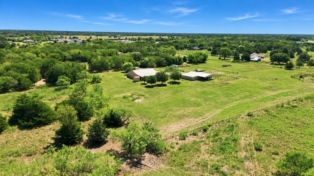 2635 County Road 2168 Caddo Mills, TX 75135