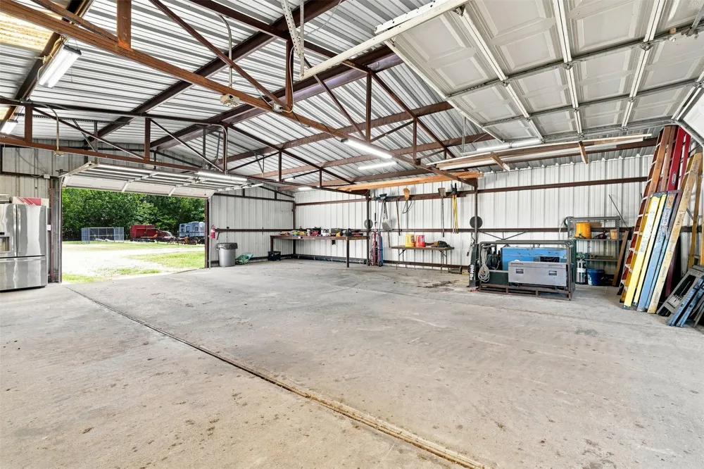 2635 County Road 2168 Caddo Mills, TX 75135