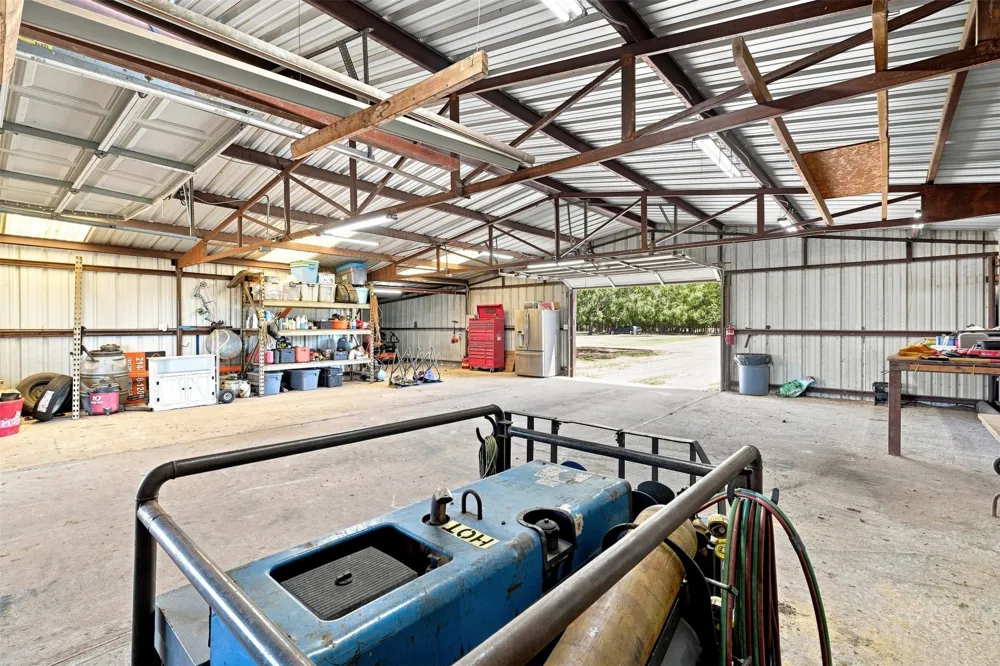 2635 County Road 2168 Caddo Mills, TX 75135