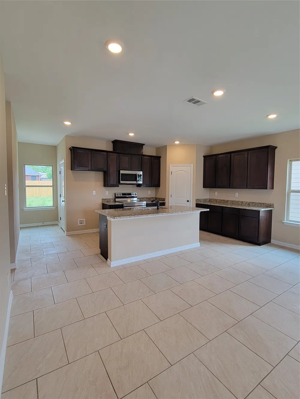 108 Canales Circle Greenville, TX 75401