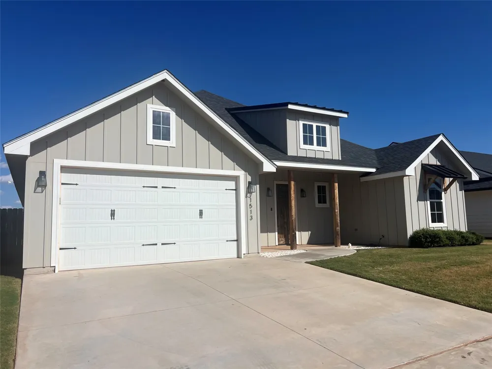 1513 Old Settlers Way Buffalo Gap, TX 79508