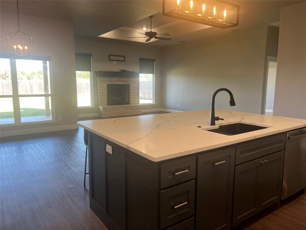 1513 Old Settlers Way Buffalo Gap, TX 79508