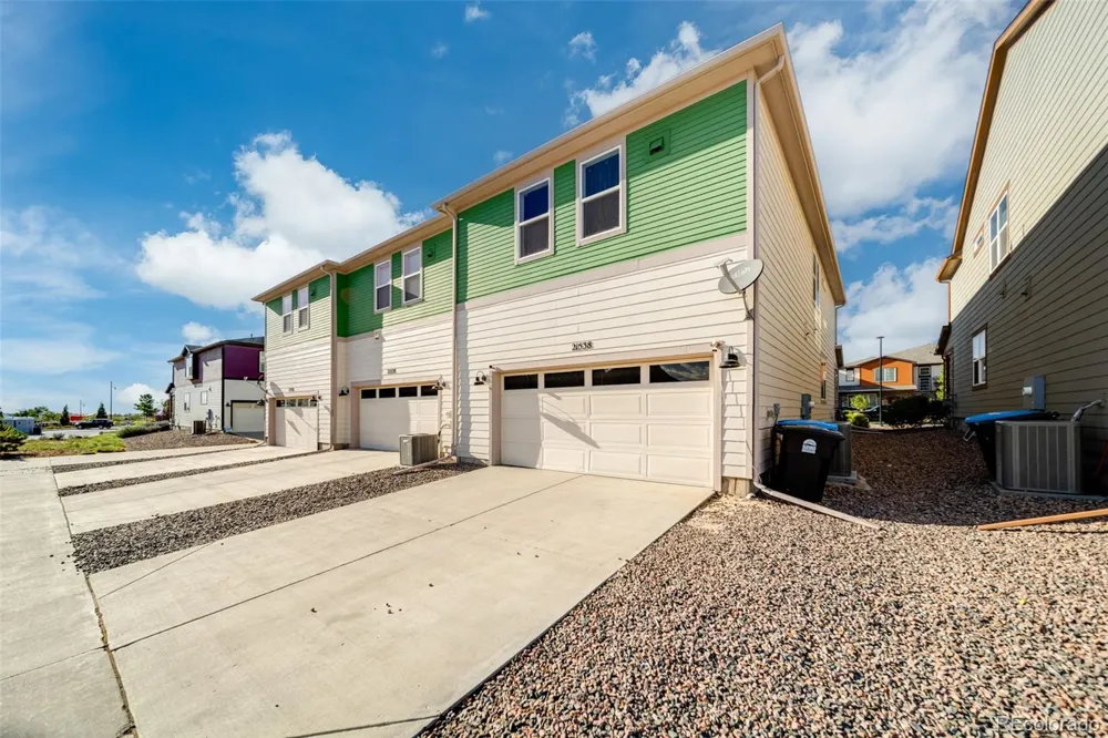 21538 E 59th Place Aurora, CO 80019