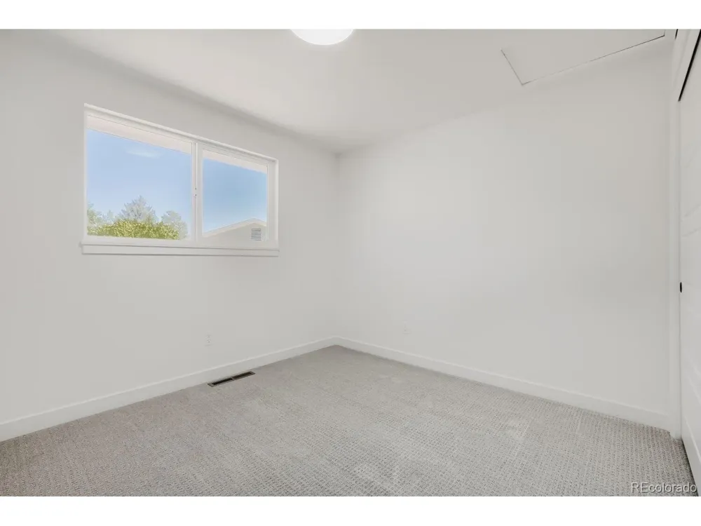 3817 Midsummer Lane Colorado Springs, CO 80917
