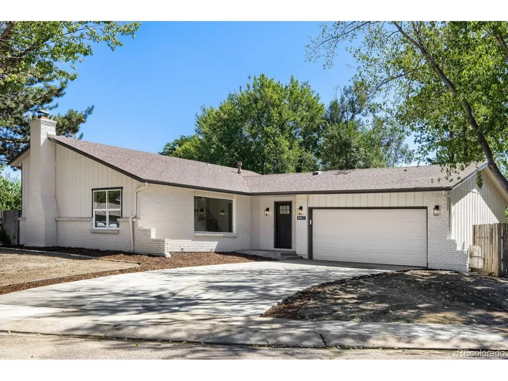 3817 Midsummer Lane Colorado Springs, CO 80917