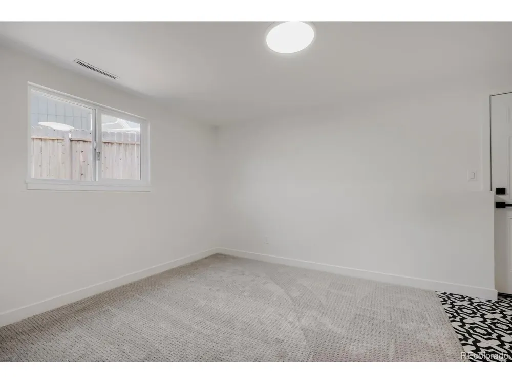 3817 Midsummer Lane Colorado Springs, CO 80917