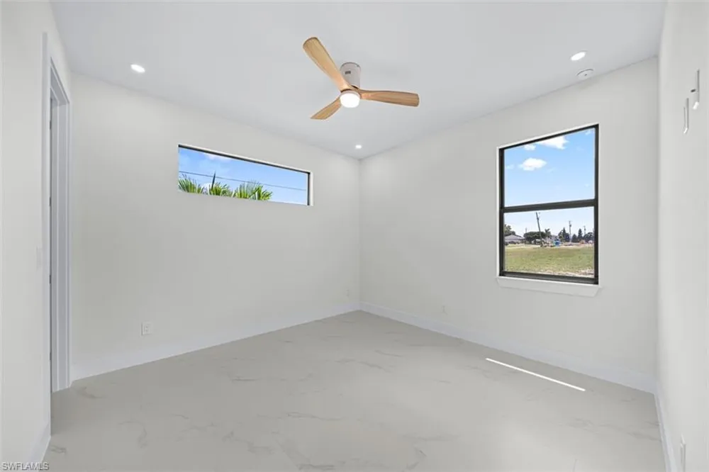 1024 NE 1st Place Cape Coral, FL 33909