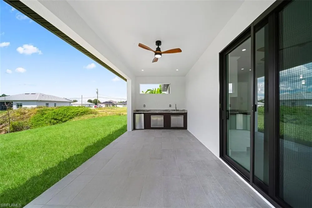 1024 NE 1st Place Cape Coral, FL 33909