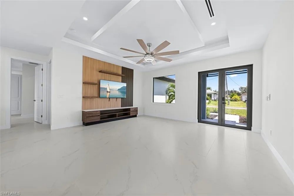 1024 NE 1st Place Cape Coral, FL 33909