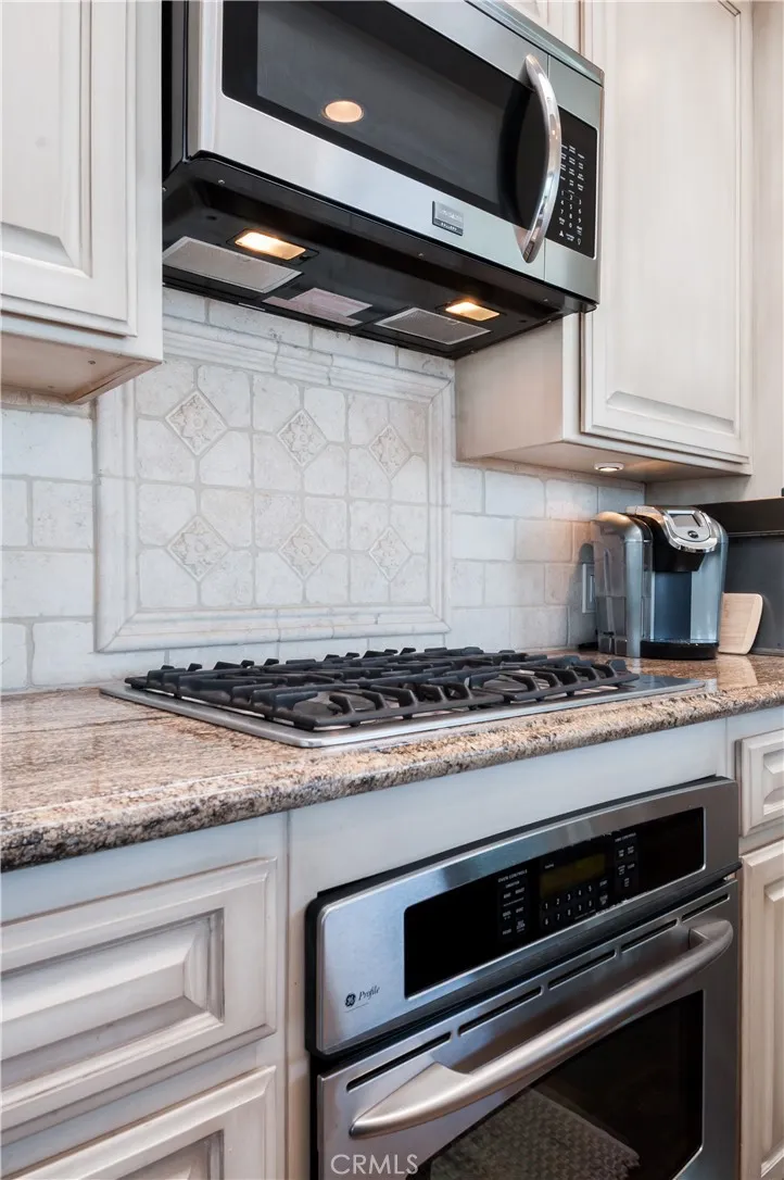 130 30th Street Hermosa Beach, CA 90254