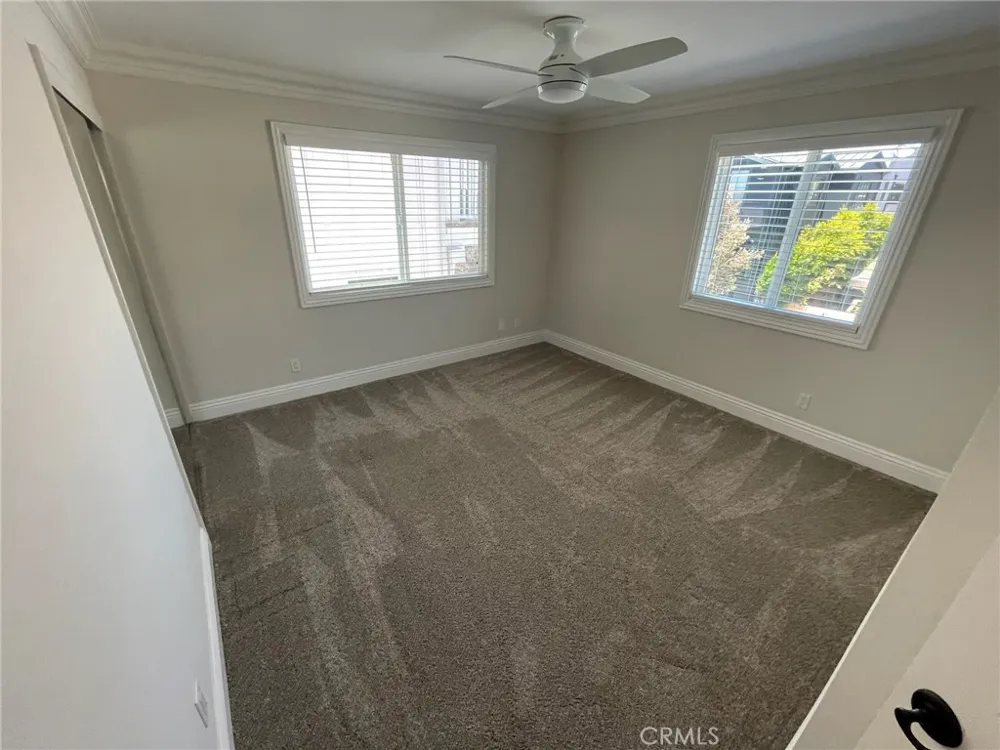 130 30th Street Hermosa Beach, CA 90254