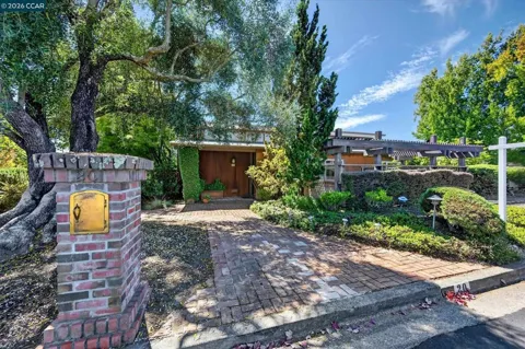 20 Donald Dr