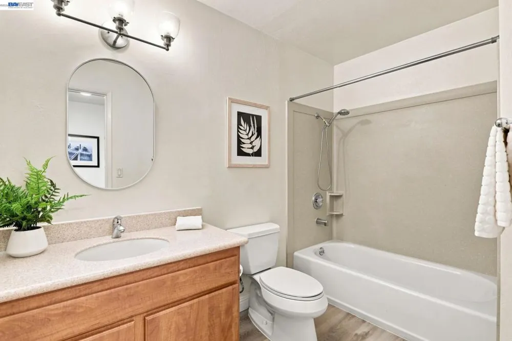 1371 Cherrywood Sq San Jose, CA 95117