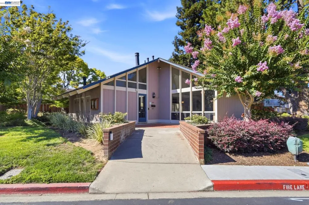 1371 Cherrywood Sq San Jose, CA 95117