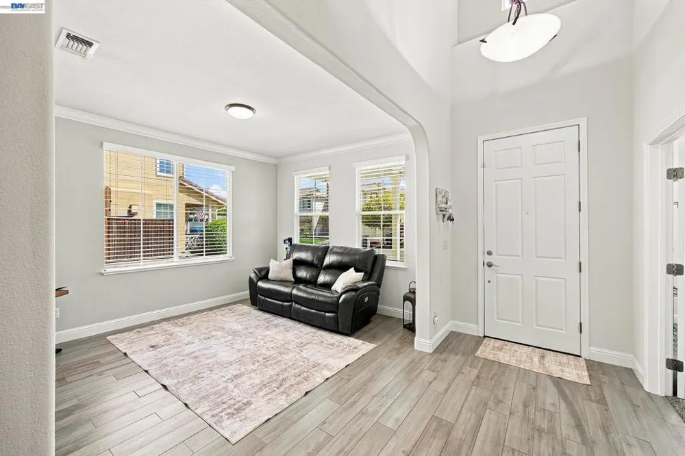 3694 OTTER BROOK LOOP Discovery Bay, CA 94505
