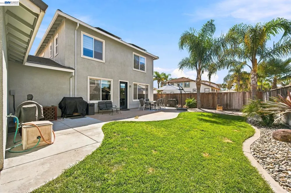 3694 OTTER BROOK LOOP Discovery Bay, CA 94505