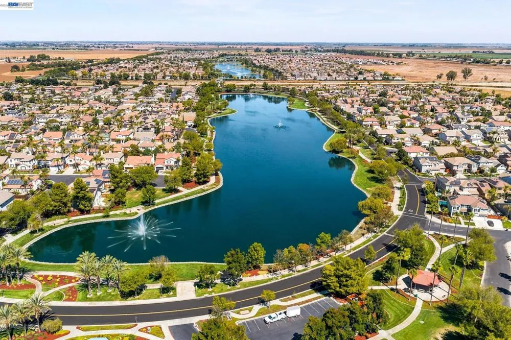 3694 OTTER BROOK LOOP Discovery Bay, CA 94505