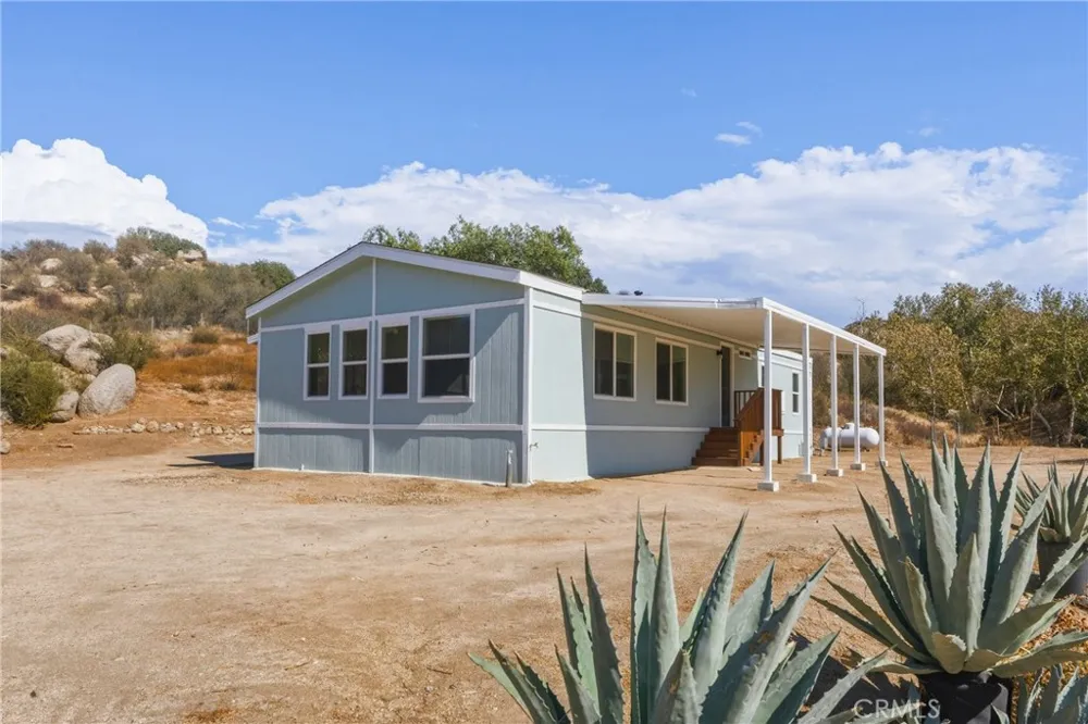 34053 Buckboard Nuevo, CA 92567