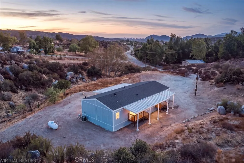 34053 Buckboard Nuevo, CA 92567