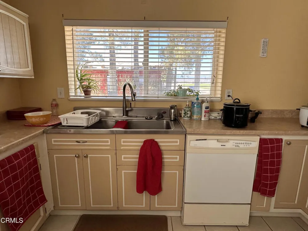 125 2 Hawk Ranch Road Tecopa, CA 