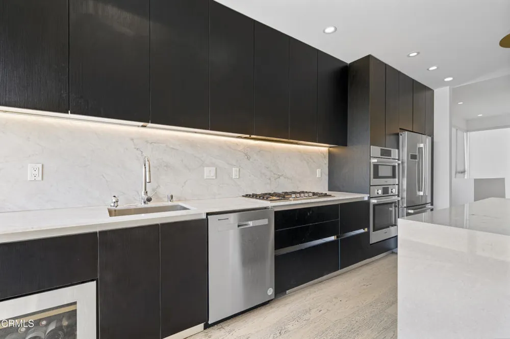 1345 Havenhurst #16 West Hollywood, CA 90046