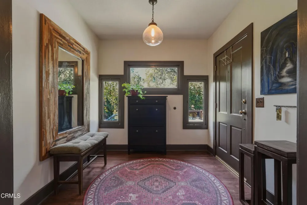 467 E Sacramento Street Altadena, CA 91001