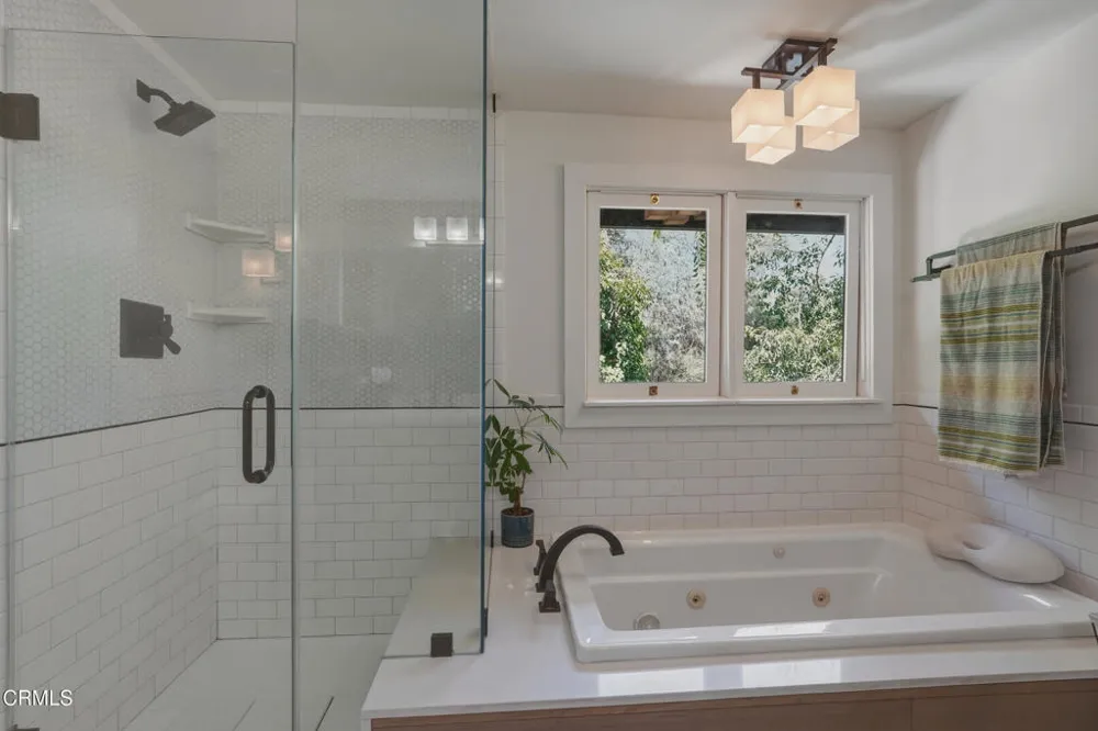 467 E Sacramento Street Altadena, CA 91001