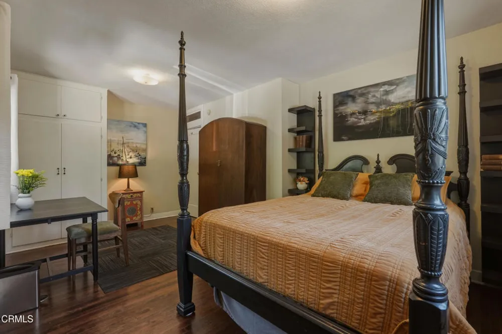 467 E Sacramento Street Altadena, CA 91001