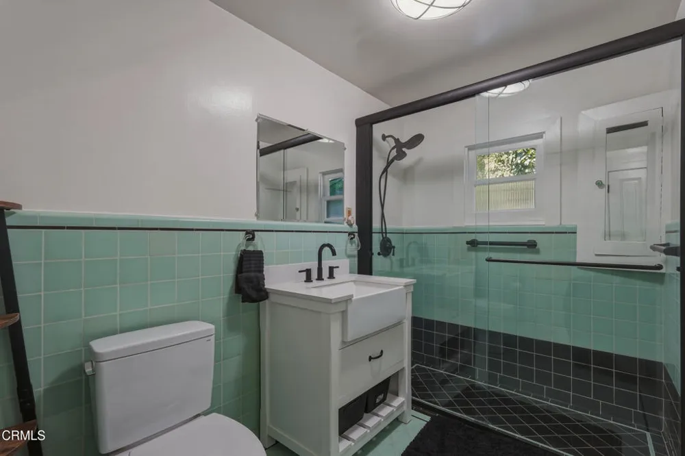 467 E Sacramento Street Altadena, CA 91001