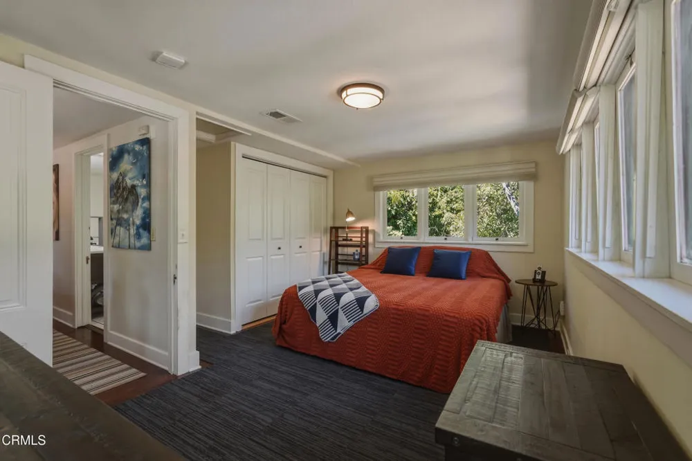 467 E Sacramento Street Altadena, CA 91001