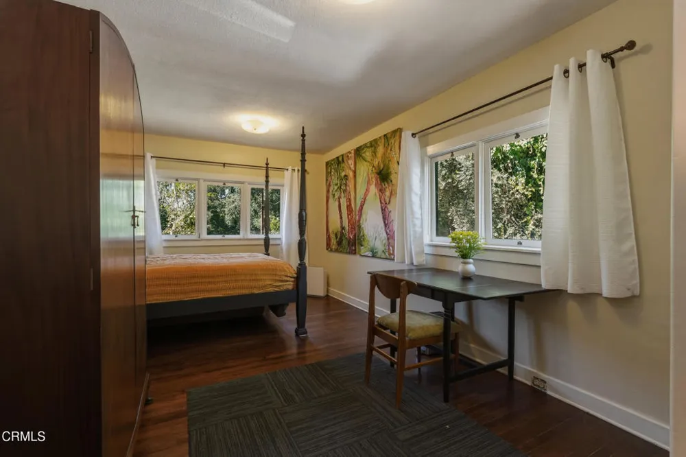 467 E Sacramento Street Altadena, CA 91001