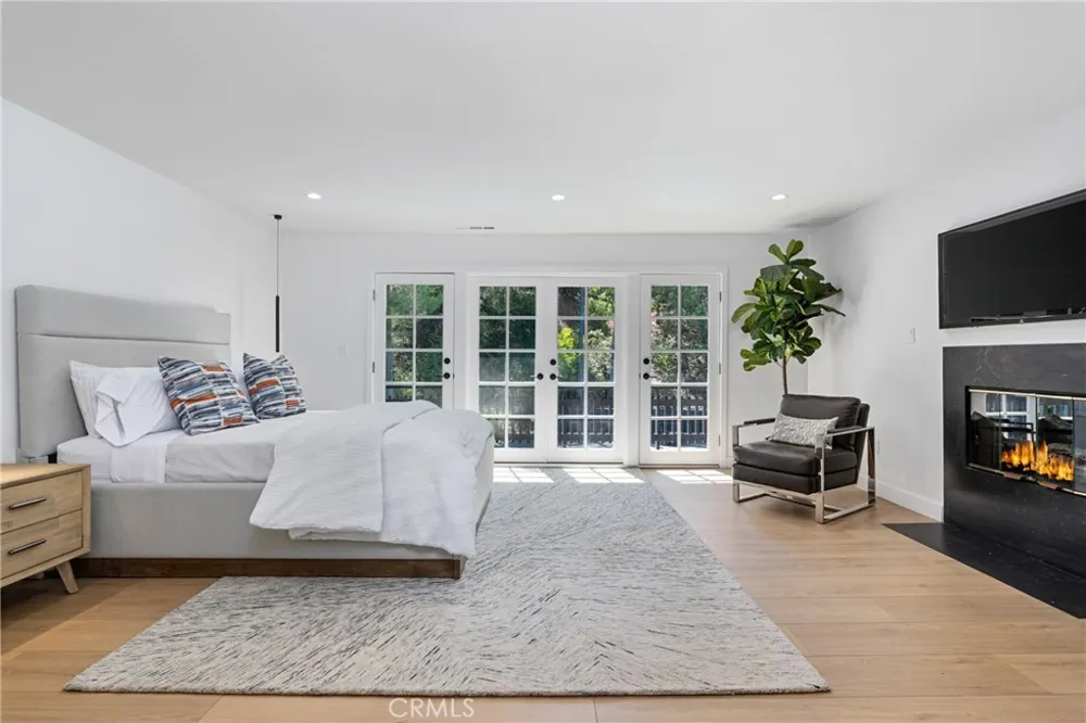 20225 Allentown Drive Woodland Hills, CA 91364