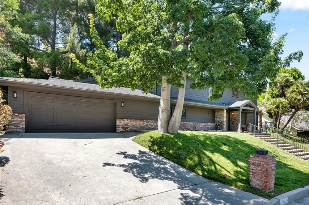 20225 Allentown Drive Woodland Hills, CA 91364