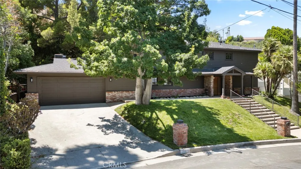 20225 Allentown Drive Woodland Hills, CA 91364
