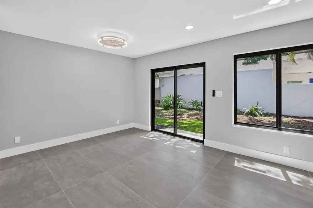 905 NW 21ST WAY Delray Beach, FL 33445