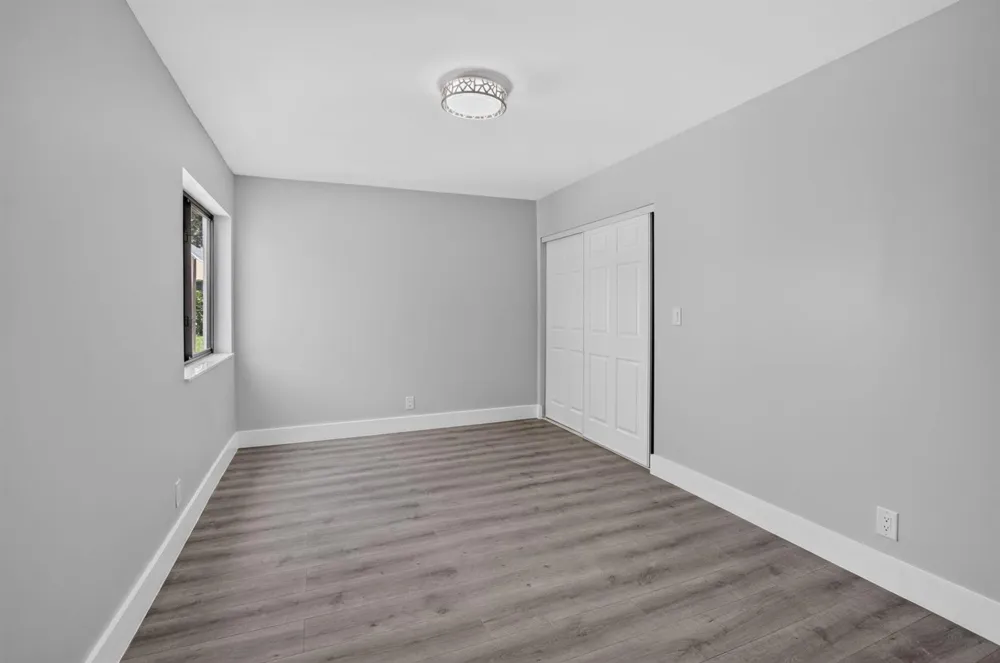 905 NW 21ST WAY Delray Beach, FL 33445