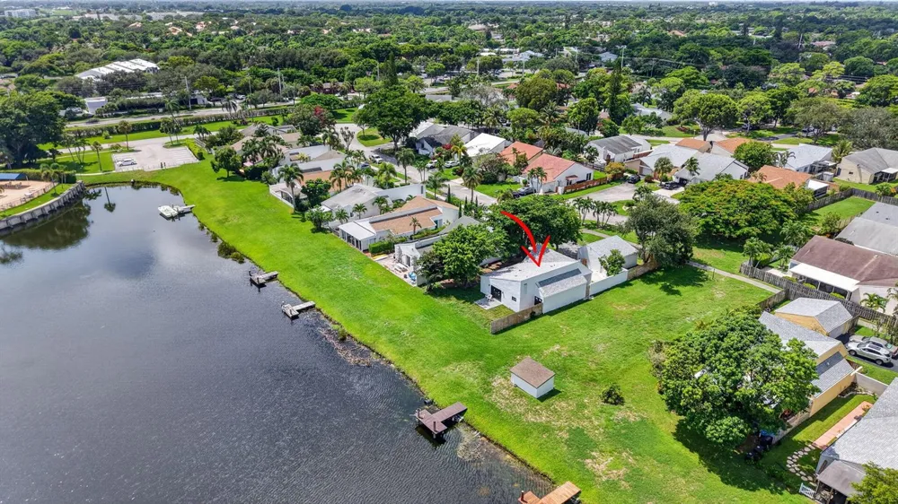 905 NW 21ST WAY Delray Beach, FL 33445