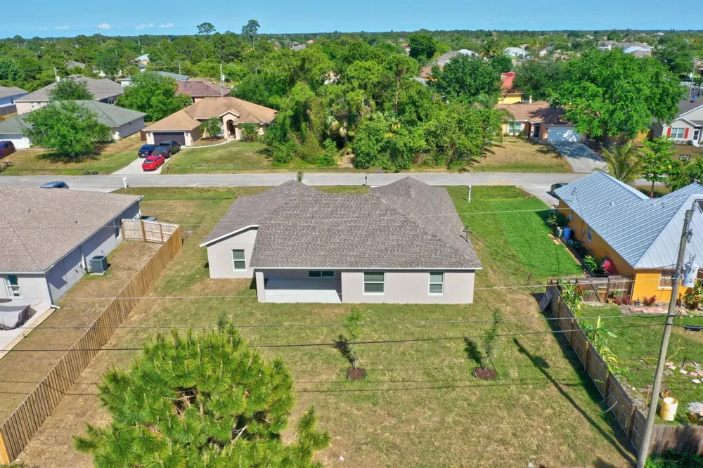 929 SW Cornelia Avenue Port St. Lucie, FL 34953