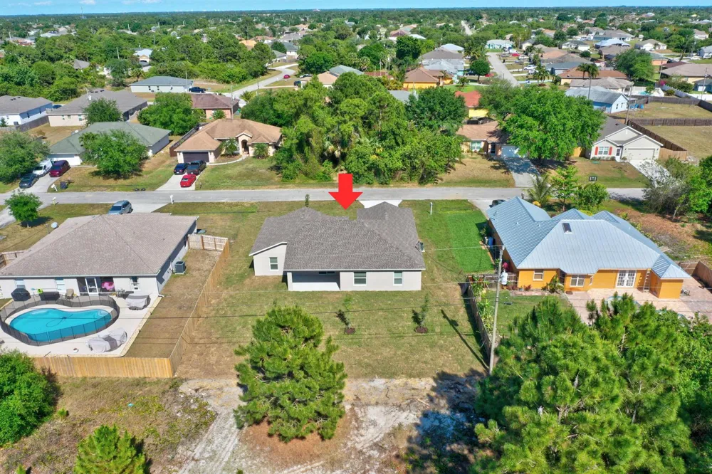 929 SW Cornelia Avenue Port St. Lucie, FL 34953