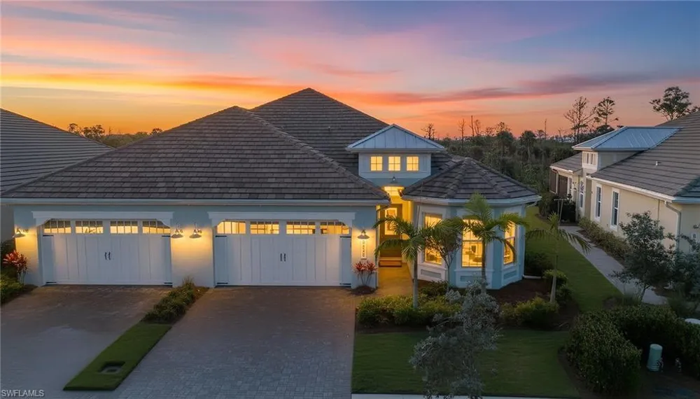 6439 Negril Isle Drive Naples, FL 34113