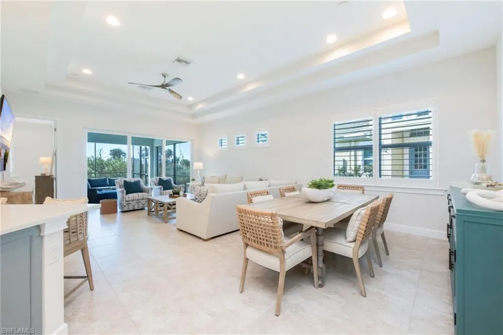 6439 Negril Isle Drive Naples, FL 34113