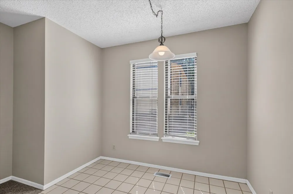 5255 Nowata Road #K102 Bartlesville, OK 74006